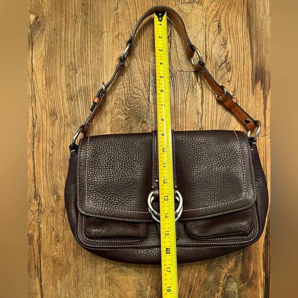 🌸Coach🌸pebble leather bag. Brown and pink stitching - Picture 5 of 16